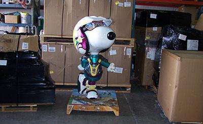 snoopy sculpture